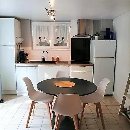 Saint Palais Sur Mer - Appartement - Petite Copropriete - Centre Ville